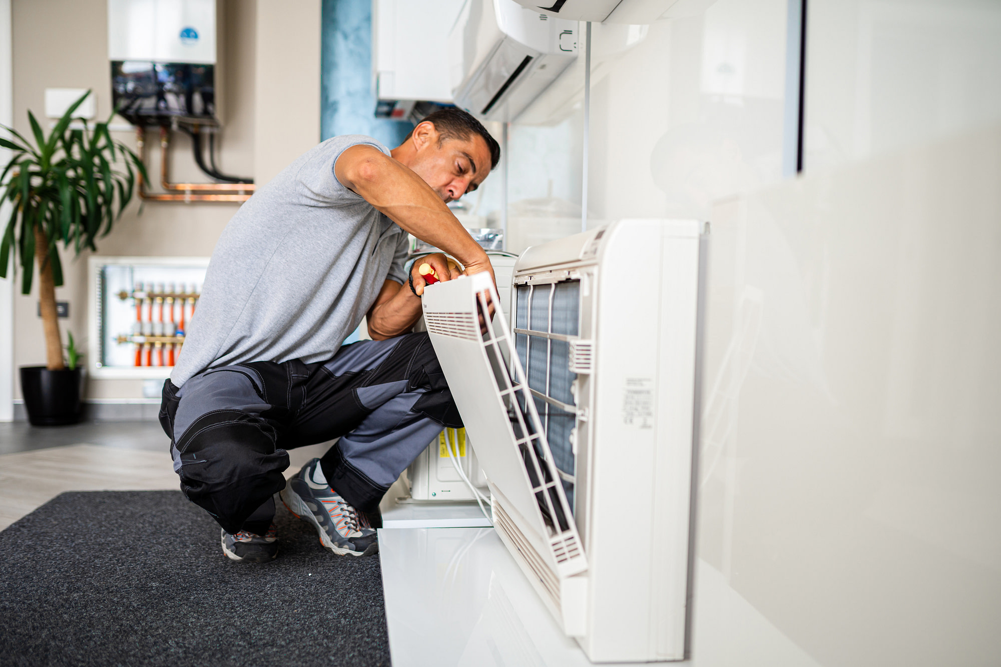AC maintenance and cleaning in Riverside CA