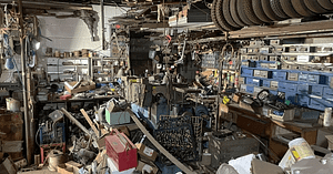 How To Clean Out a Hoarder's Garage 1 How To Clean Out a Hoarders Garage 1
