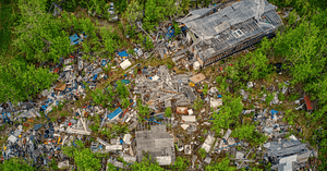 Dangers of Cleaning a Hoarder’s House 1 Dangers of Cleaning a Hoarders House 1