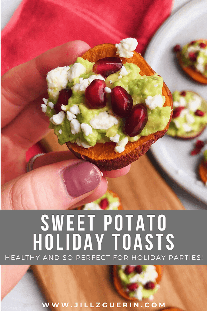 Sweet Potato Holiday Toasts: The perfect yummy appetizer to bring to your next holiday party! #healthyappetizer #holidayappetizer | www.jillzguerin.com