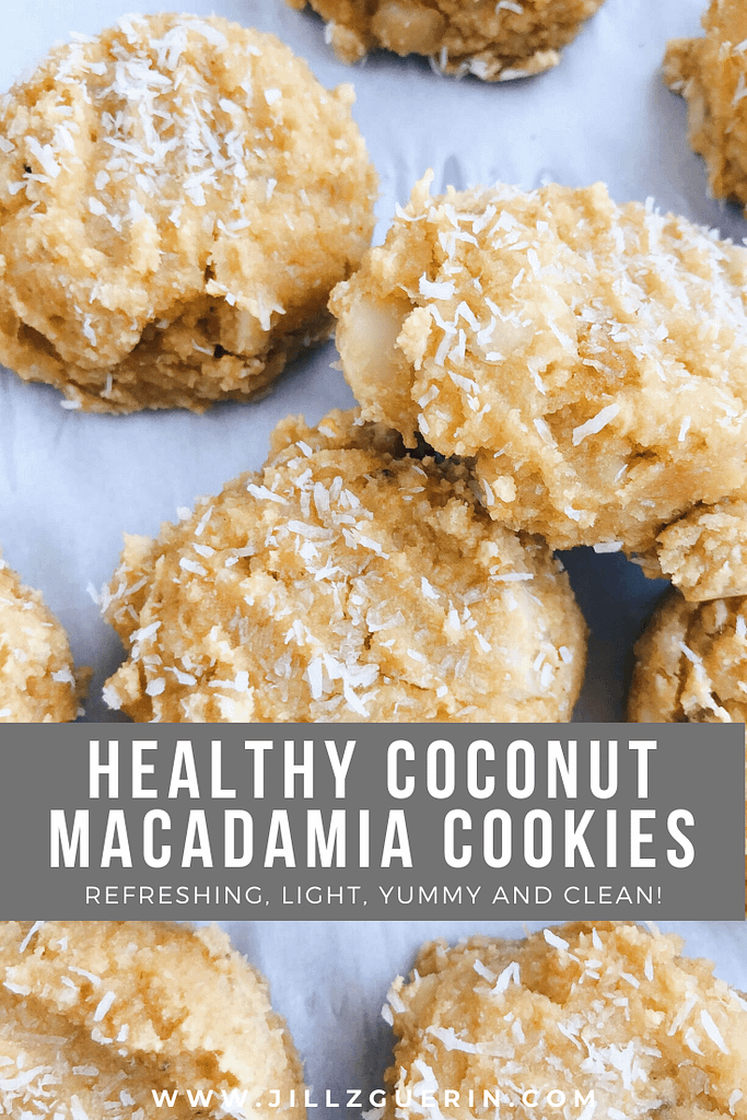 Healthy Coconut Macadamia Cookies: refreshing and light and only made with healthy, clean ingredients. #healthydessert #glutenfreecookies | www.jillzguerin.com