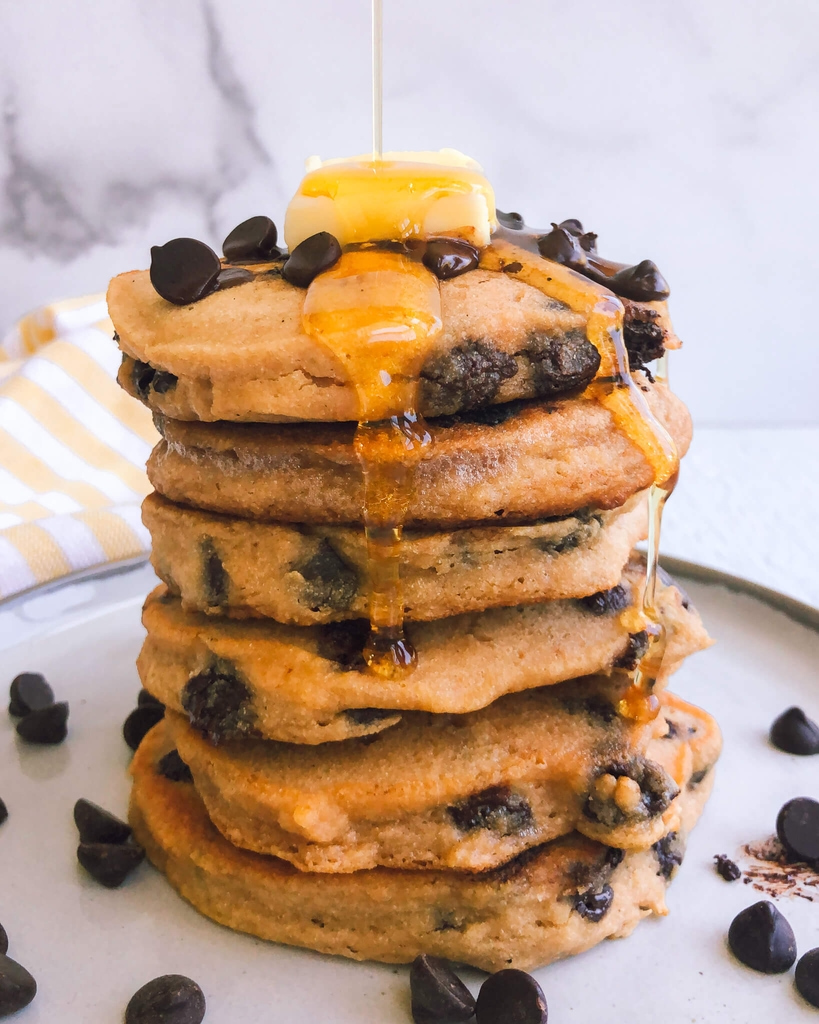 Chocolate Chip Cassava Pancakes: A true breakfast classic, but gluten-free and clean ingredients! #glutenfreepancakes #glutenfree | www.jillzguerin.com