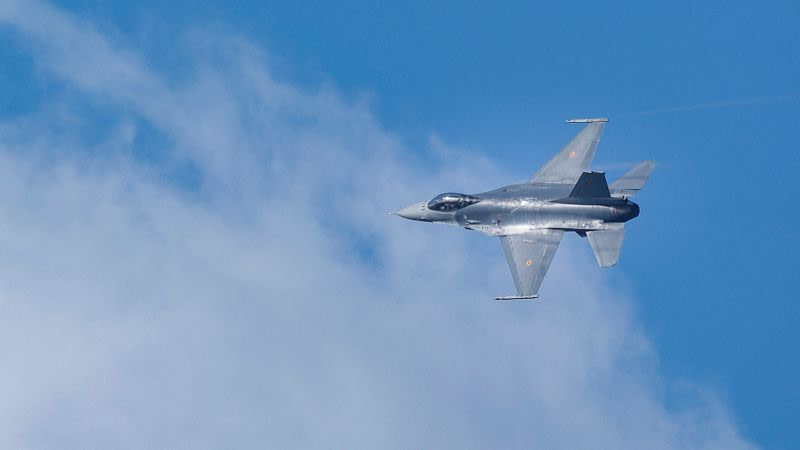 US evaluating Ukrainian pilots for possible F-16 training