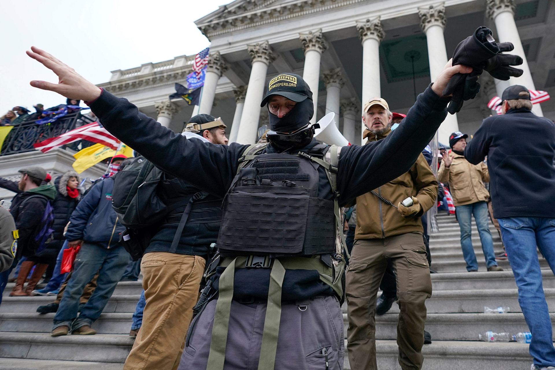 DOJ cites threats to democracy on Jan. 6 in push for steep Oath Keepers sentences