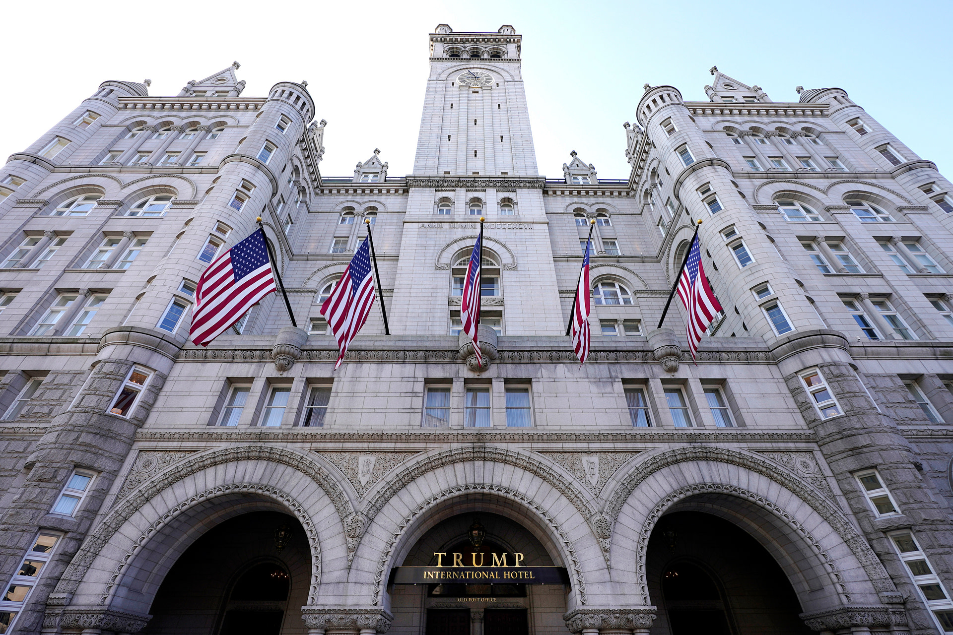 Supreme Court wades into Trump hotel records fight