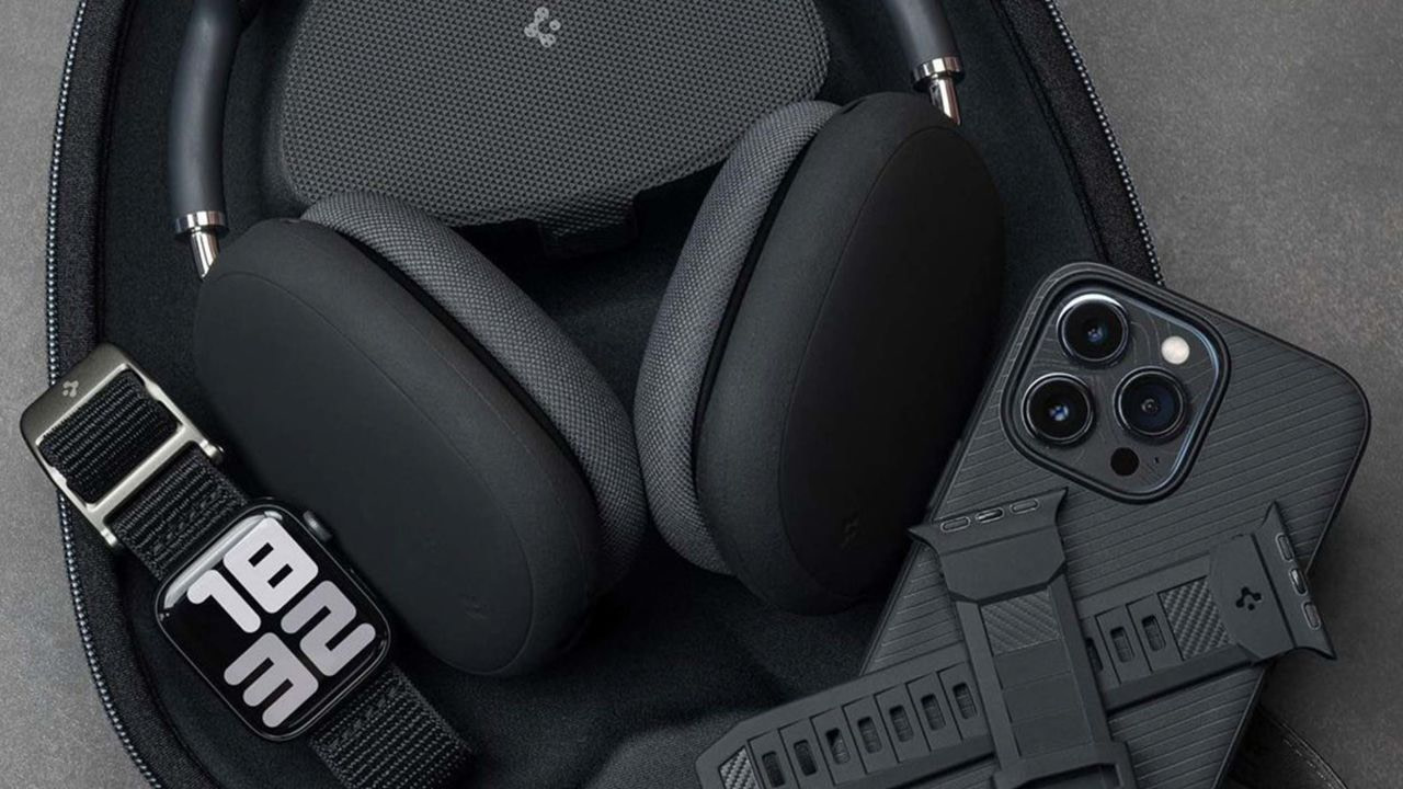 underscored lead airpods max covers