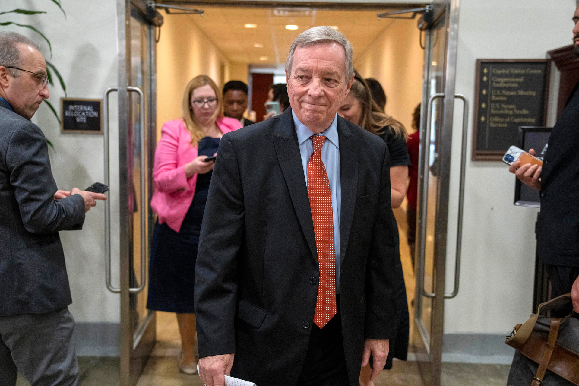 Chief justice must implement strong ethics code, Sen. Dick Durbin says