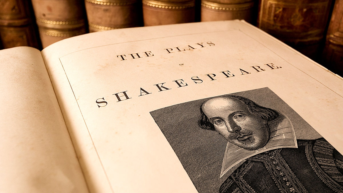 Shakespeare was ‘central to the construction of whiteness,’ university scholar argues