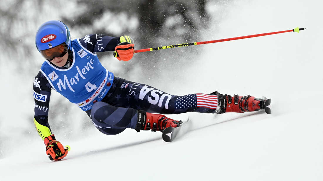 With her 83rd win, Mikaela Shiffrin surges past Lindsey Vonn’s World Cup record