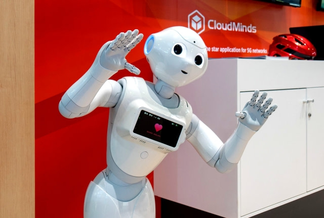 Bill Seeks to Safeguard People from Artificial Intelligence - Credit: KRON4