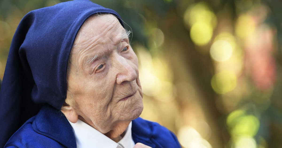 Centenarian nun thought to be the world&#8217;s oldest person dies at 118
