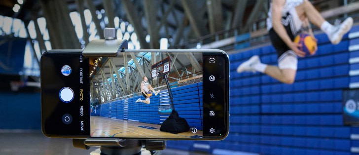 AI Camera on Honor Magic5 Pro Captures Guinness World Record Moment - Credit: GSMArena