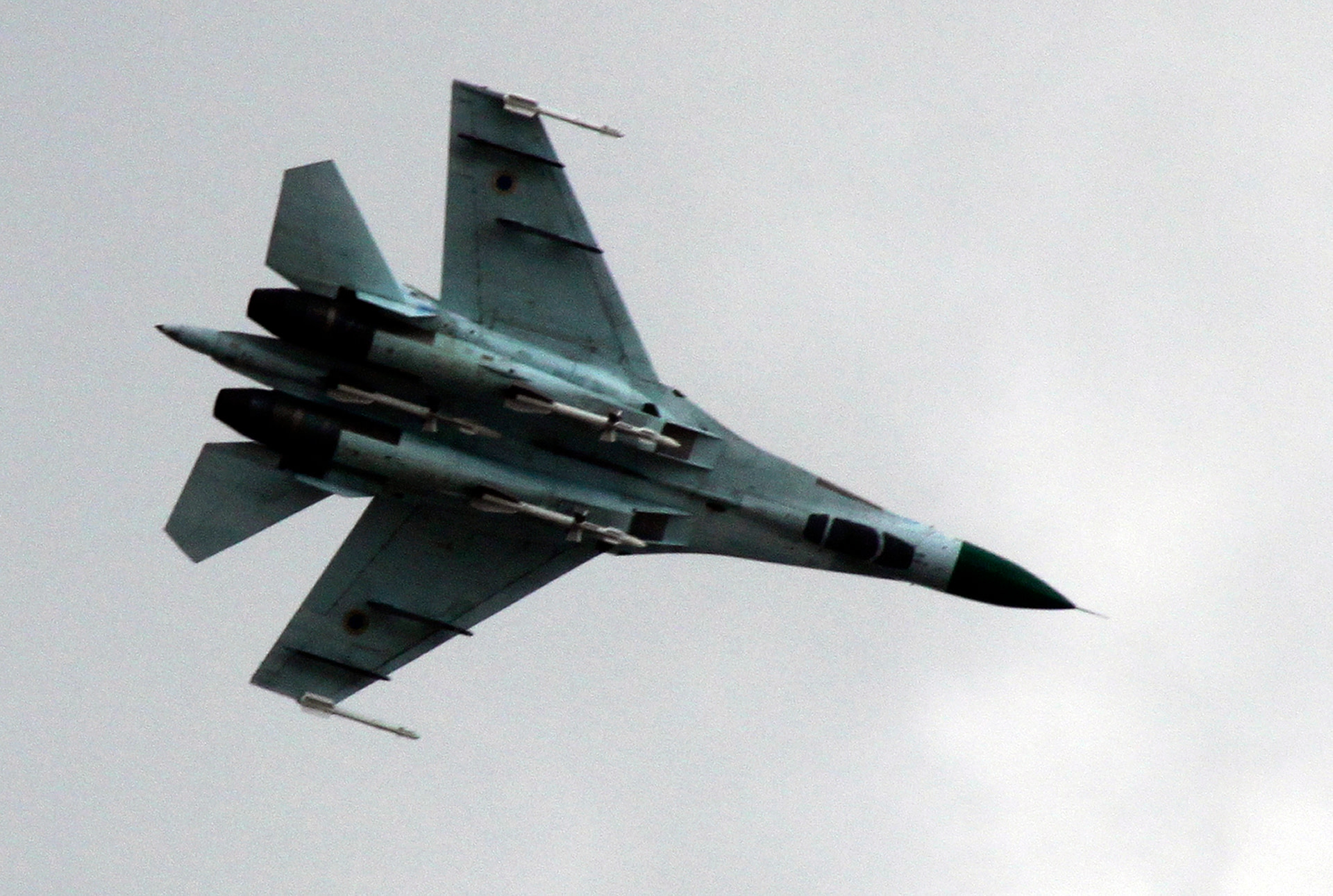 2 Ukrainian pilots are in U.S. to determine fighter jet skills