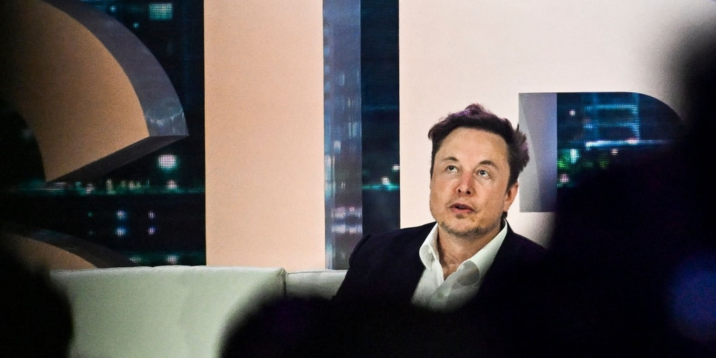 Elon Musk warns of ‘benign dependency’ on AI: ‘dangerous to civilization’ - Credit: Fox Business