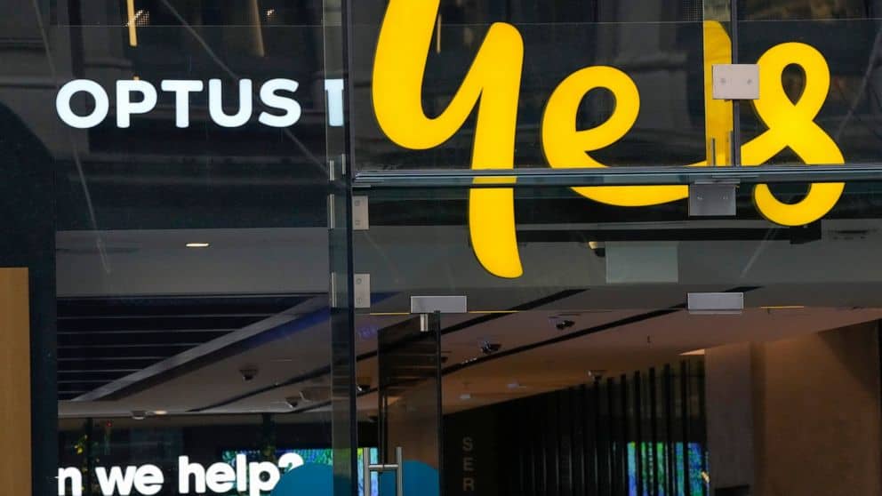 Australia demands Optus pay for new customer ID documents