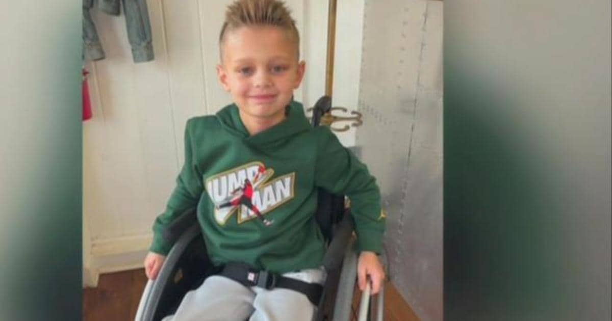 Cooper Roberts, boy paralyzed in parade shooting, returns home