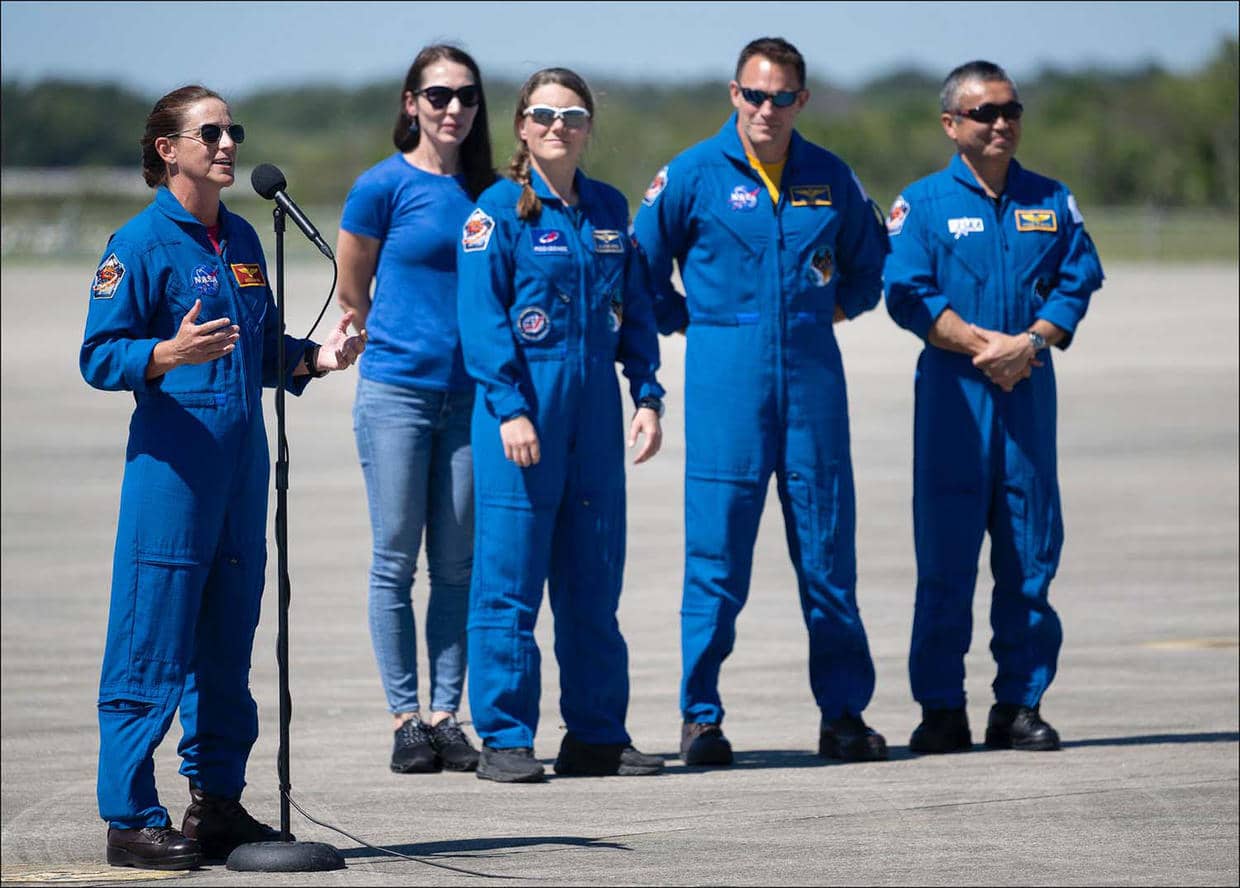 Crew flies to Florida ahead of launch to International Space Station