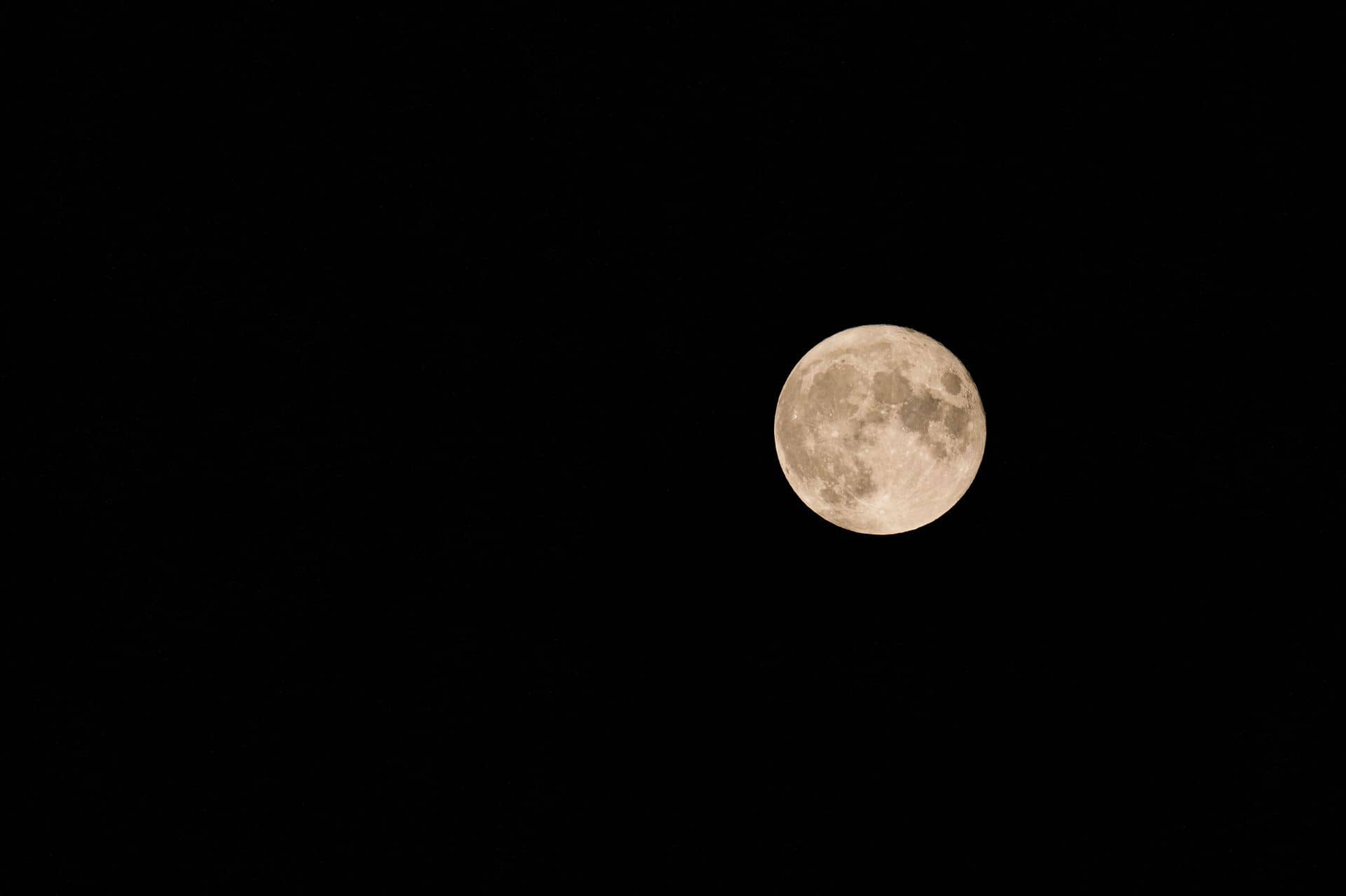 A photo of the moon. 