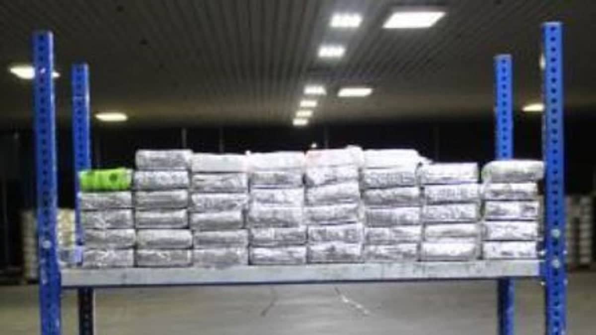 Texas border patrol seizes over $1.5M worth of cocaine stashed in tractor trailer